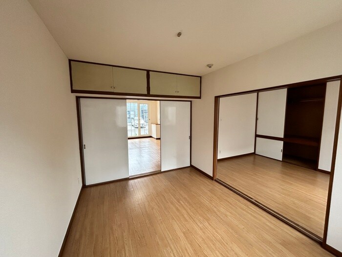 物件内観写真11　(居室)