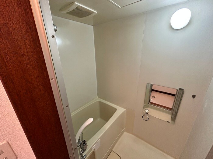 物件内観写真16　(バス／シャワールーム等)