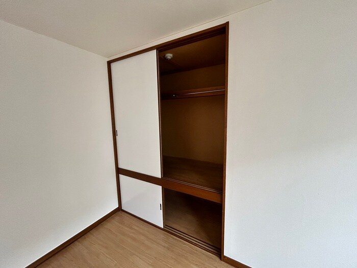 物件内観写真21　(収納)