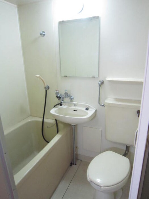 物件内観写真11　(バス／シャワールーム等)