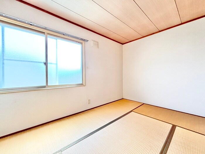 物件内観写真13　(居室)