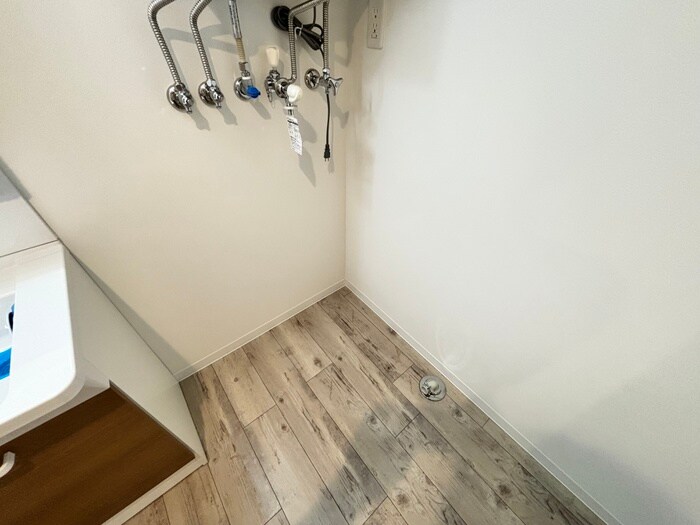 物件内観写真22　(洗濯機置場)