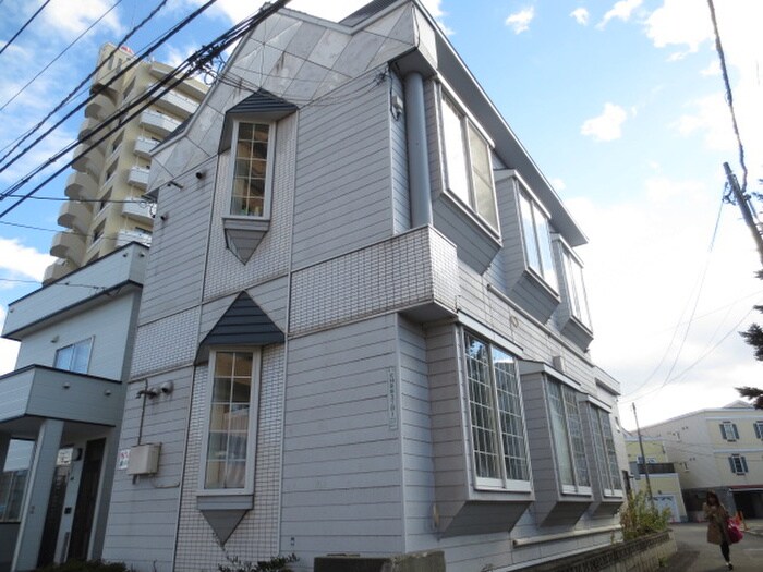 物件外観写真2　(外観写真)