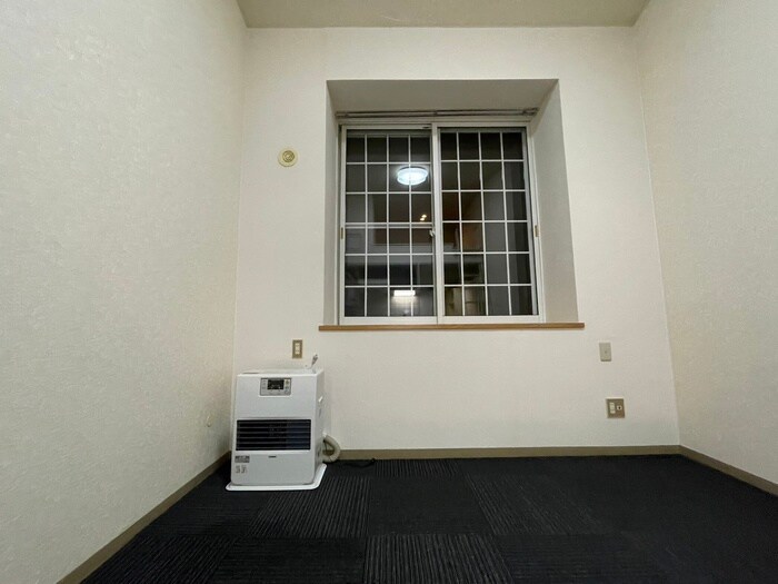 物件内観写真16　(居室)