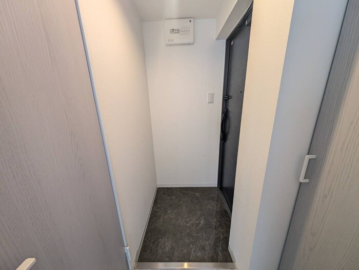 物件内観写真22　(玄関)