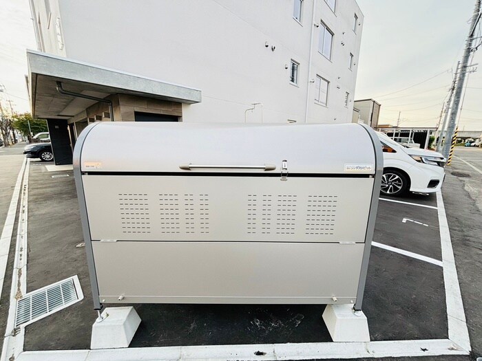 物件外観写真6　(建物設備)