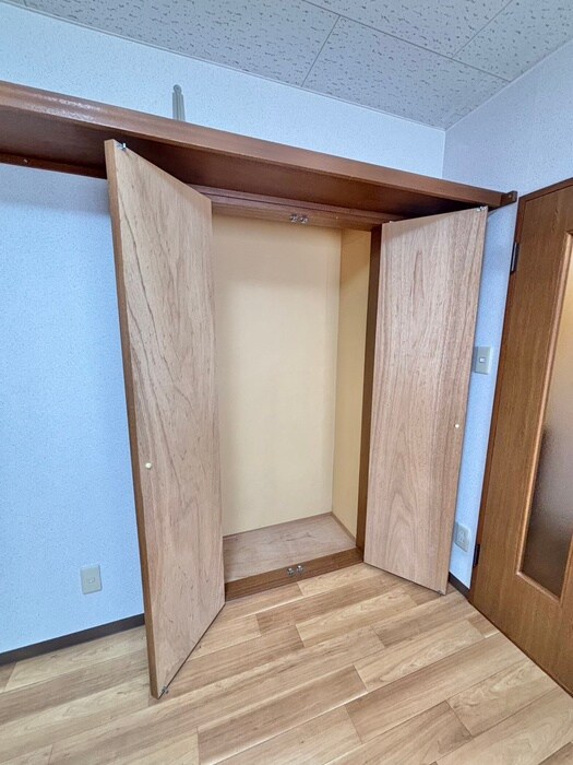 物件内観写真18　(収納)