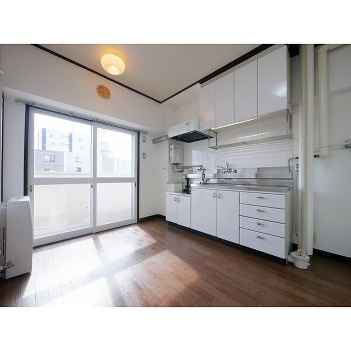 物件内観写真16　(キッチン)