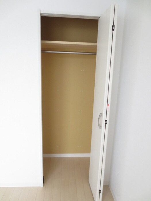 物件内観写真13　(収納)