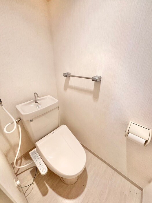 物件内観写真16　(トイレ)