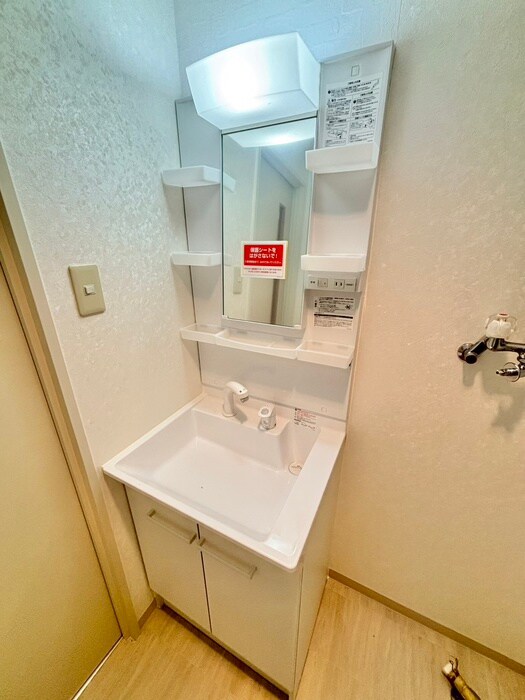 物件内観写真17　(洗面)