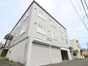 コ－ポ若葉３外観写真