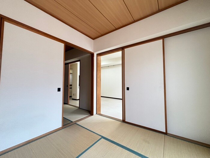 物件内観写真10　(居室)