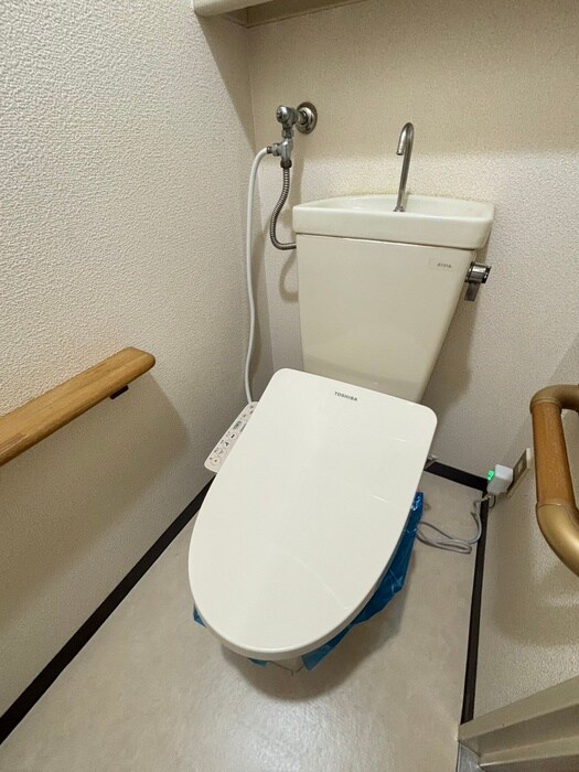 物件内観写真16　(トイレ)