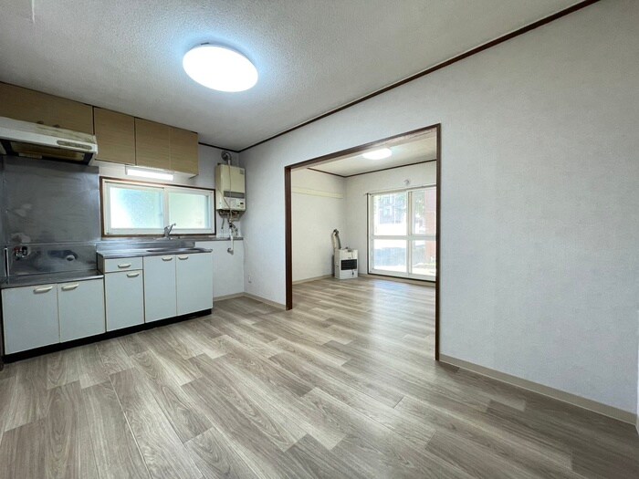 物件内観写真8　(居室)