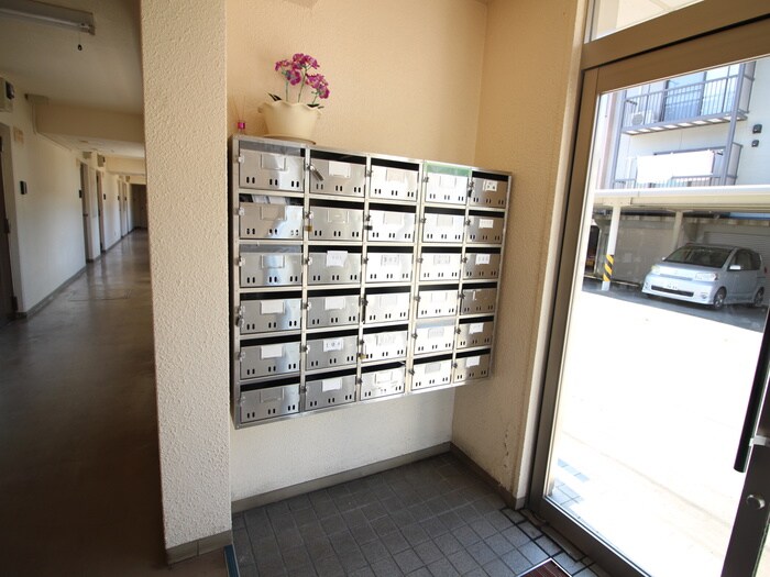 物件外観写真4　(建物設備)