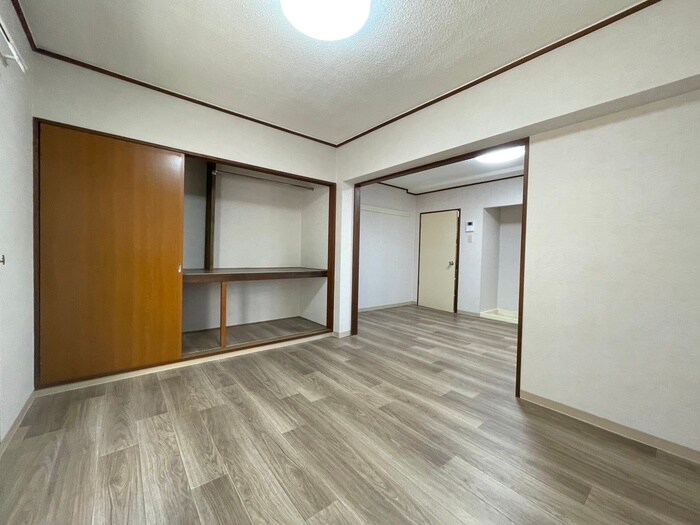 物件内観写真21　(居室)