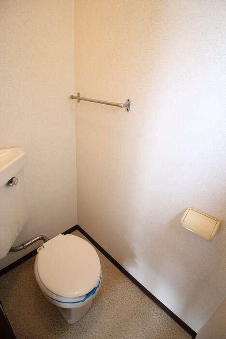 物件内観写真15　(トイレ)