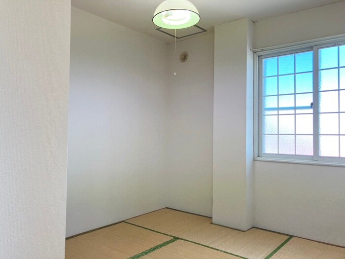 物件内観写真15　(居室)