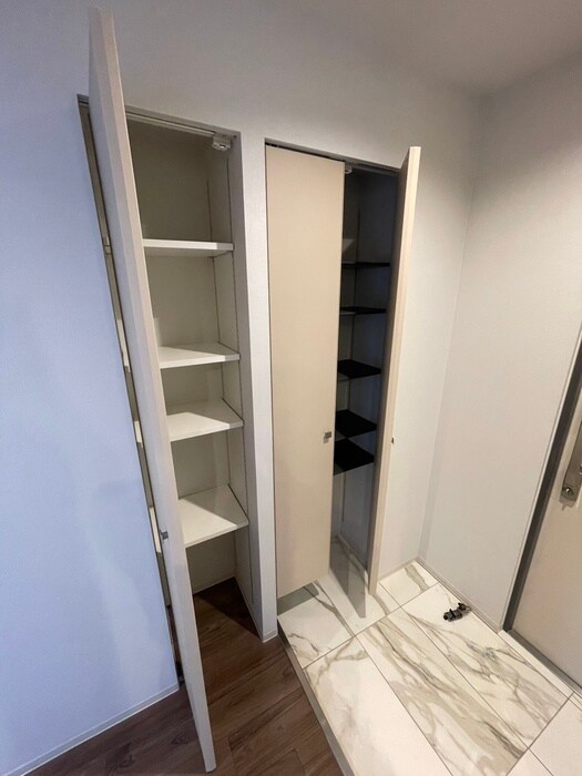 物件内観写真17　(靴箱)