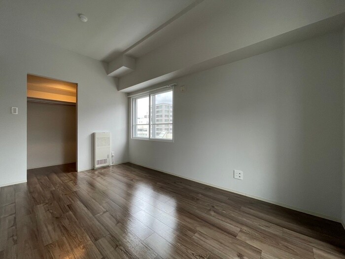 物件内観写真21　(居室)