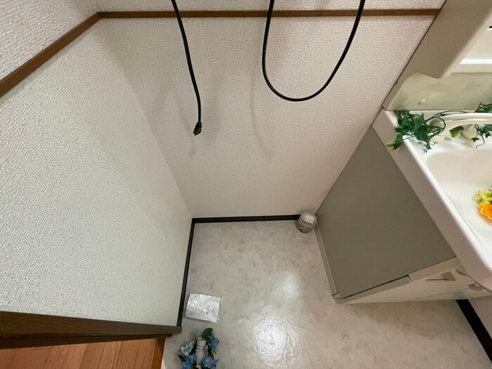 物件内観写真19　(洗濯機置場)