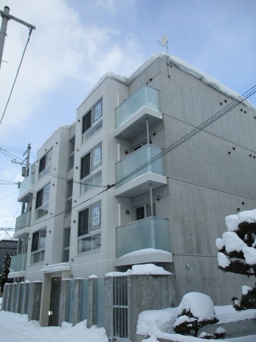 物件外観写真2　(外観写真)