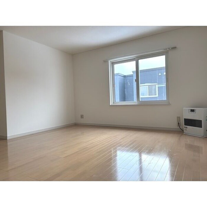 物件内観写真2　(居室)