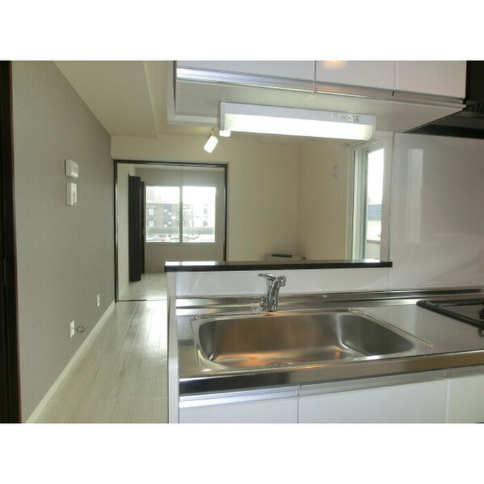 物件内観写真9　(キッチン)