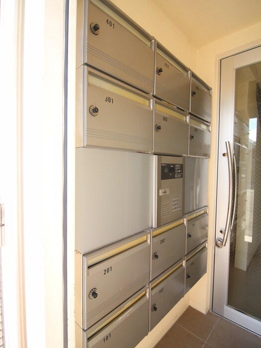 物件外観写真6　(建物設備)