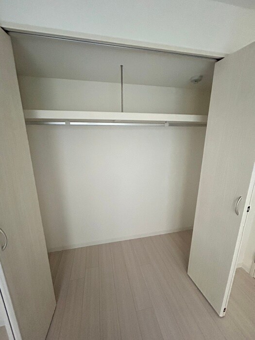 物件内観写真11　(収納)