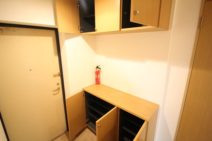 物件内観写真22　(靴箱)