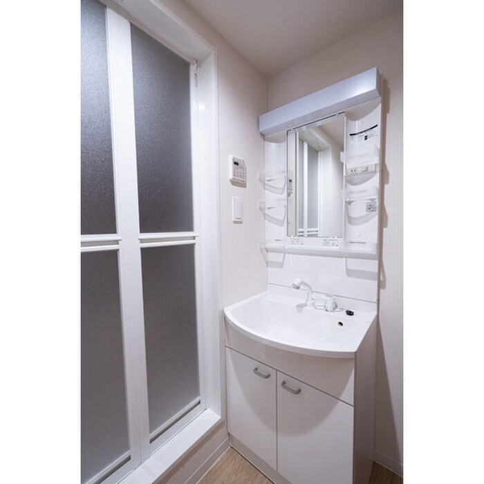 物件内観写真12　(洗面)