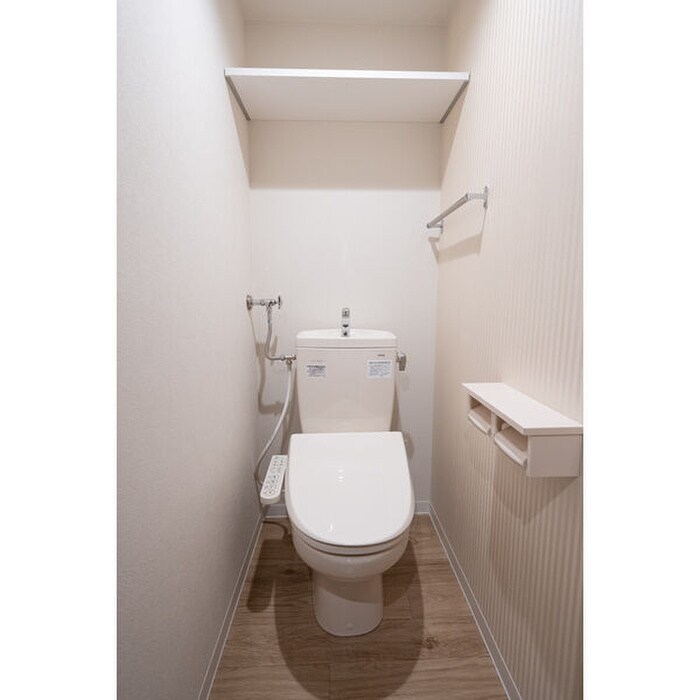 物件内観写真14　(トイレ)