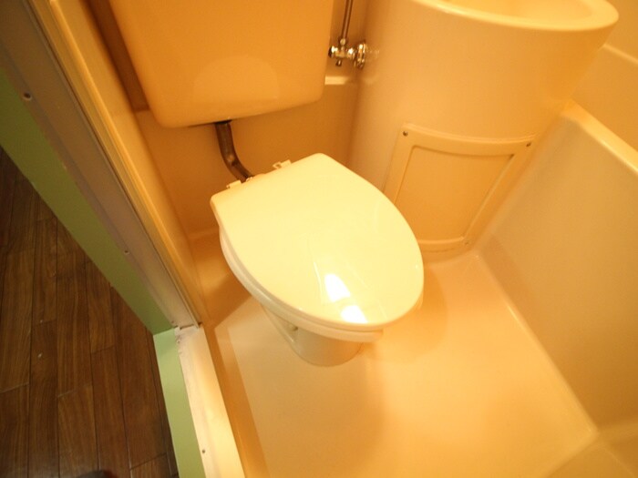 物件内観写真12　(トイレ)