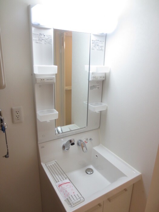 物件内観写真13　(洗面)