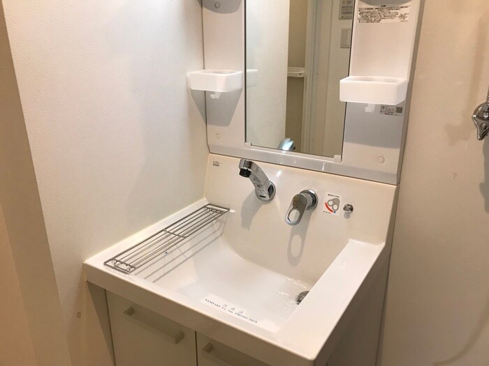 物件内観写真16　(洗面)