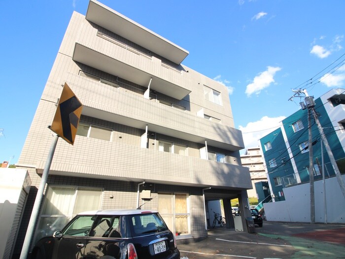 物件外観写真1　(外観写真)