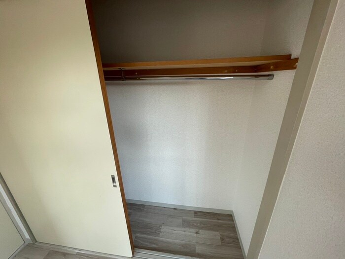 物件内観写真18　(収納)
