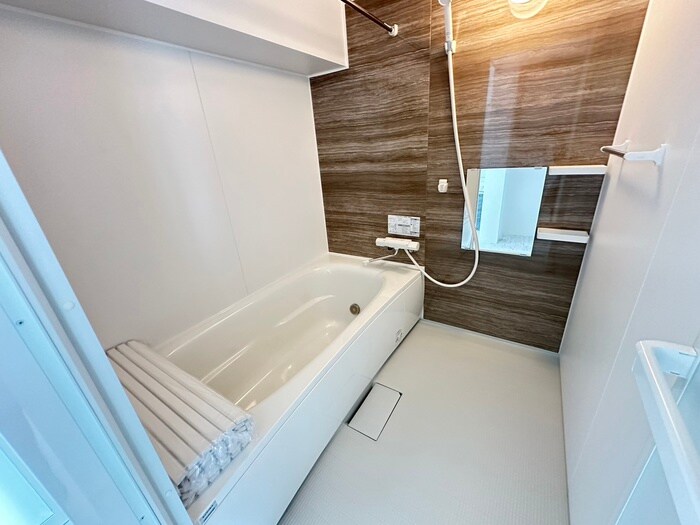 物件内観写真12　(バス／シャワールーム等)