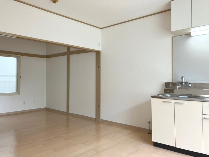 物件内観写真5　(居室)