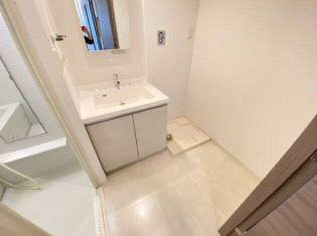 物件内観写真11　(洗面)