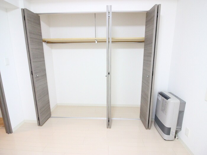 物件内観写真18　(収納)