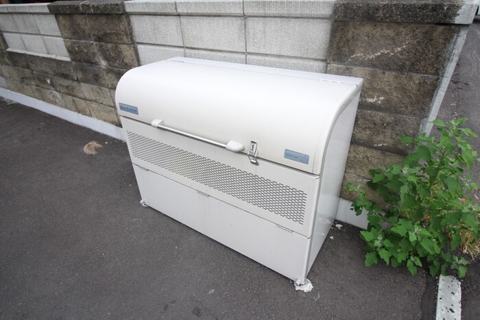 物件外観写真4　(建物設備)