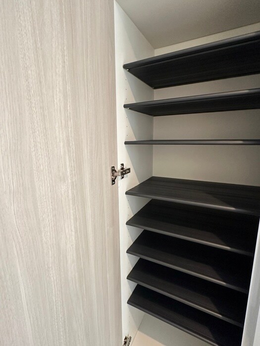 物件内観写真6　(靴箱)