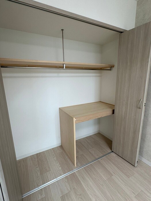 物件内観写真12　(収納)