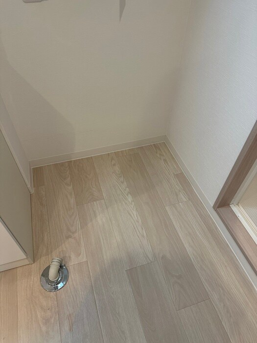 物件内観写真19　(洗濯機置場)