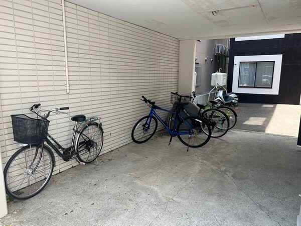 駐輪場