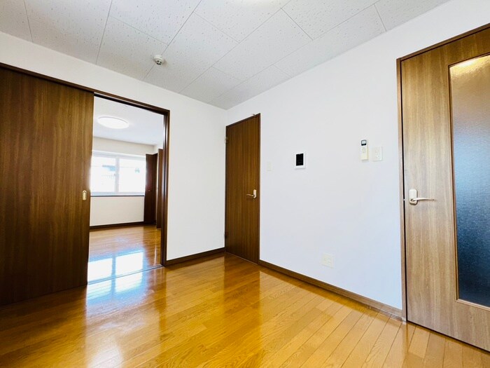 物件内観写真10　(居室)