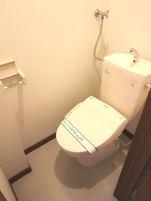 物件内観写真16　(トイレ)